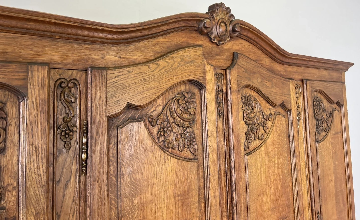 Wardrobe Vintage French Louis XVI Style Oak Four Door Mirrored Armoire LOT 4901