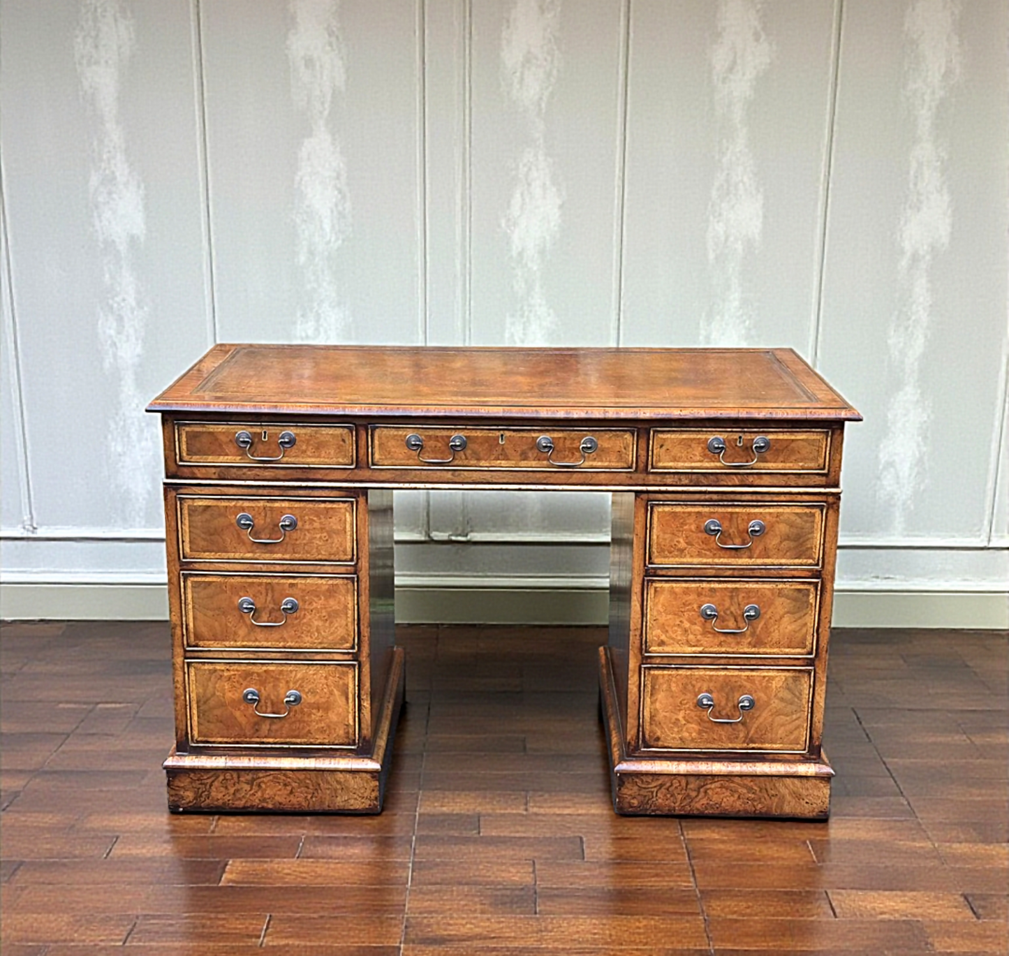 Good Quality Heals of London Walnut Pedestal Desk