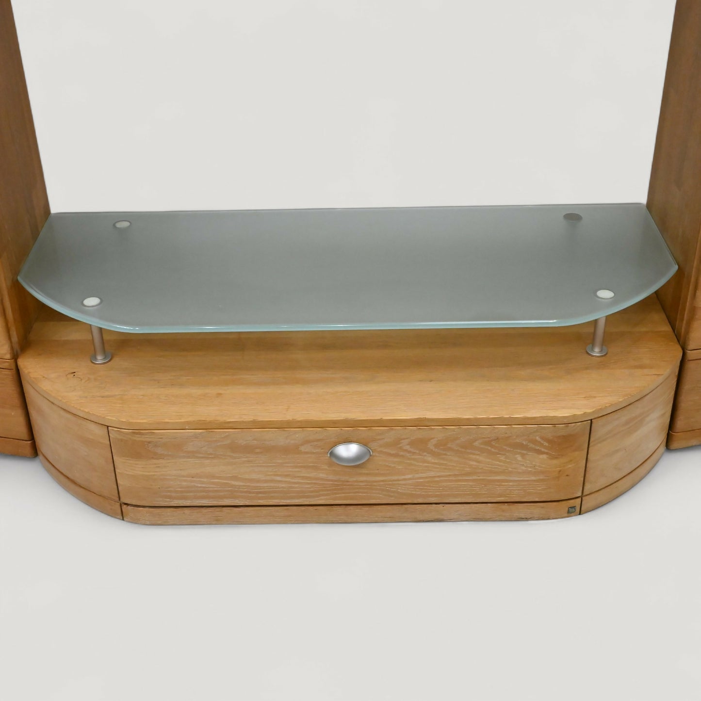 Large Hatfields Entertainment Wall Unit Oak Drawers & Cupboards FREE UK Delivery. SBR10963/2309E