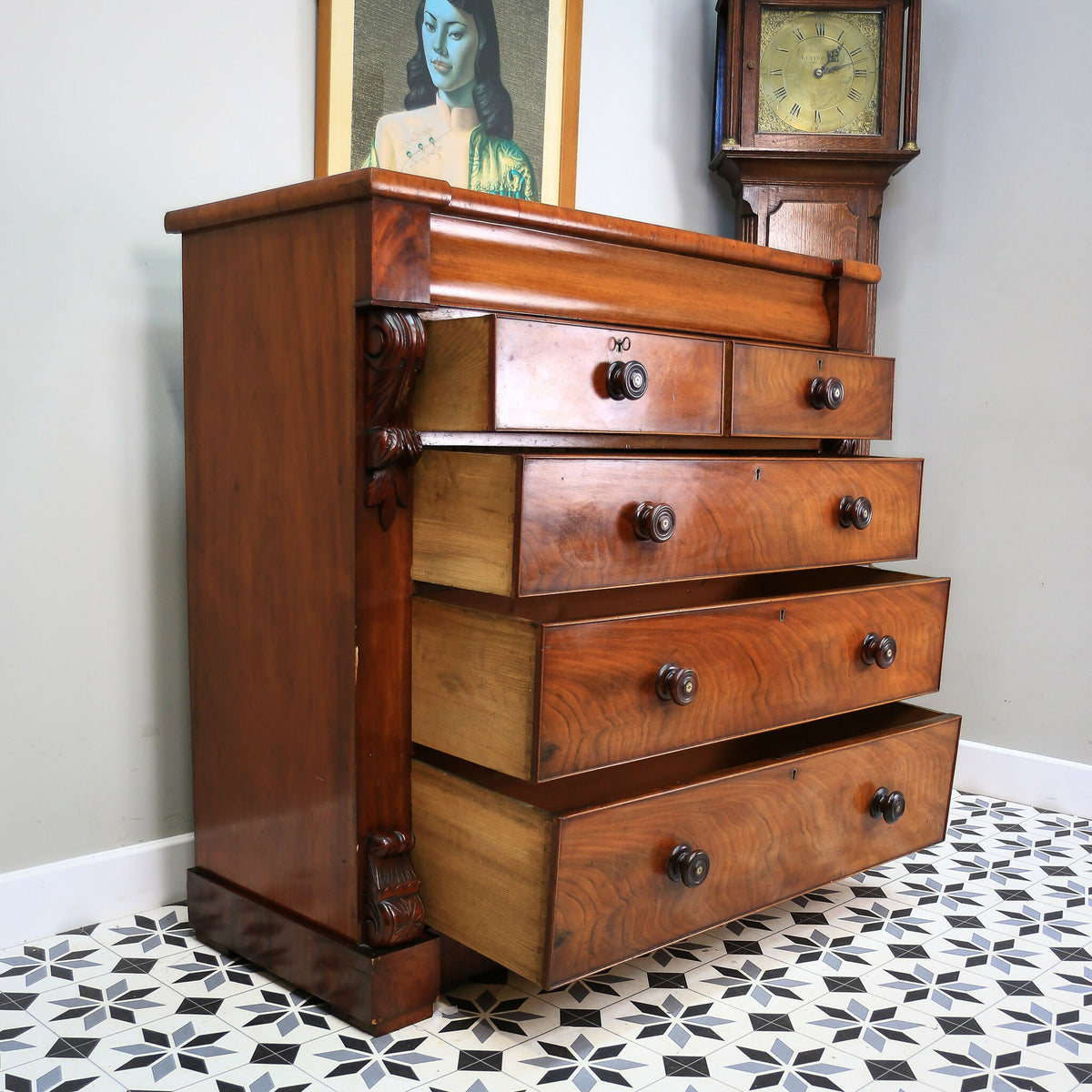 Scottish Mahogany Chest of Drawers Two Short Over Three Long Scroll Corbels