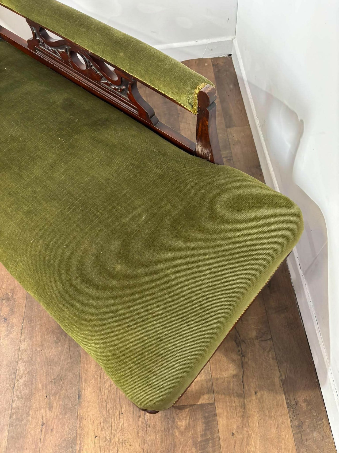 Victorian Mahogany Chaise Longue