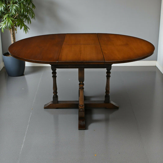 Old Charm Oak Round Dining Table Extending Seats 6 Tudor Brown FREE Delivery*