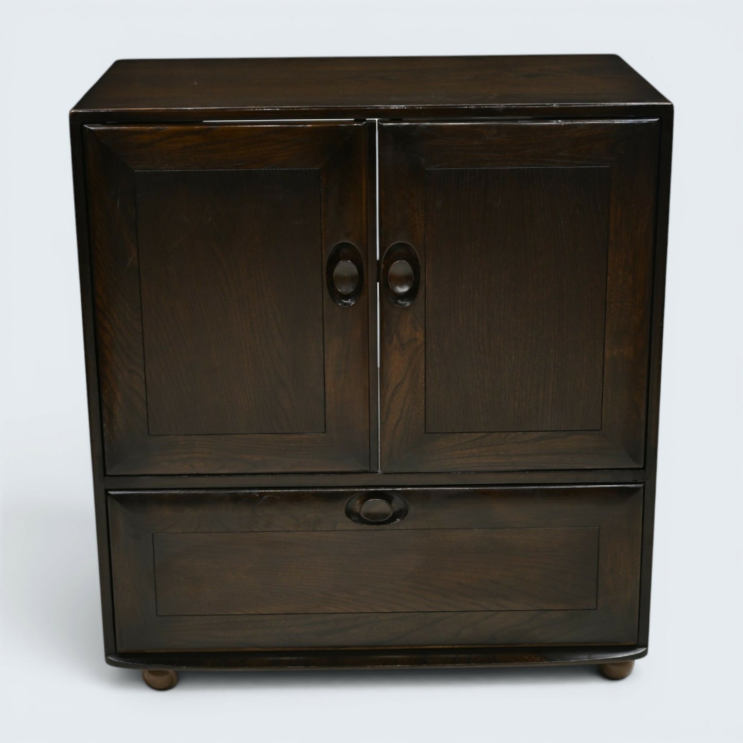 Ercol Mural TV Video Cabinet Windsor Range Dark Finish FREE UK Delivery