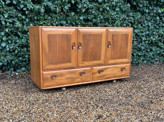 Vintage Ercol Windsor Model 468 Sideboard