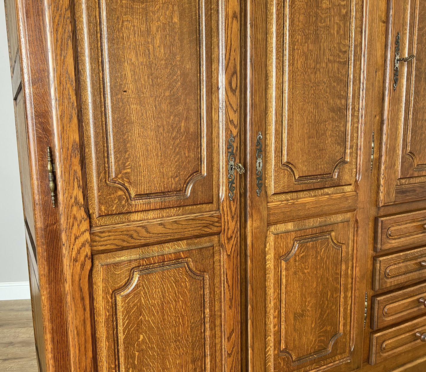 Wardrobe Vintage French Style Five Door Oak Carved Armoire Cabinet LOT 6129