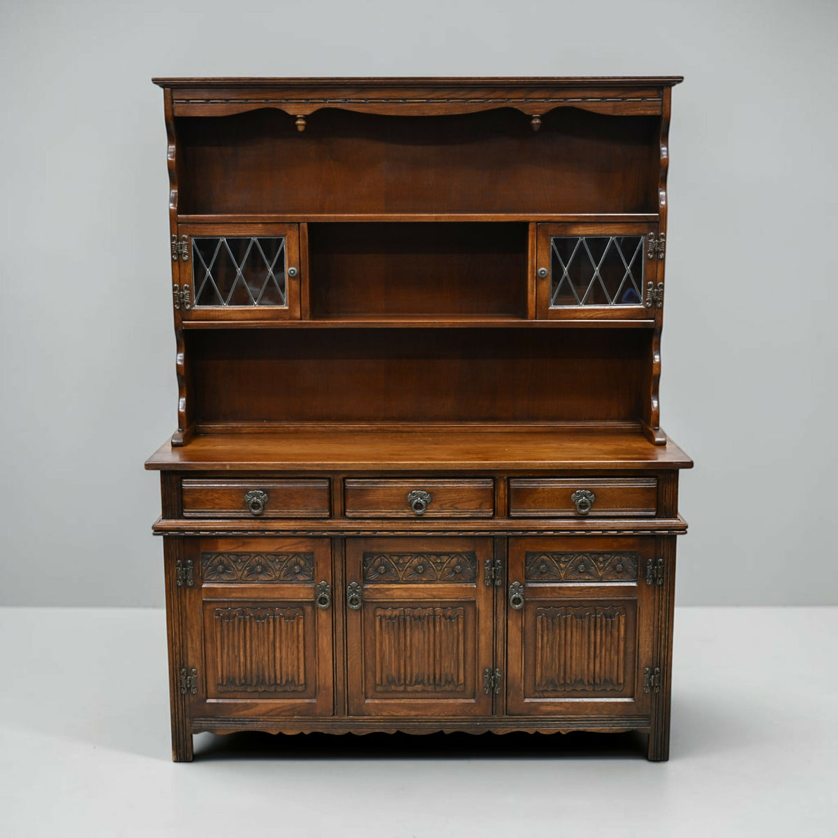Old Charm Welsh Dresser Sideboard Dresser Top Light Oak Finish FREE UK Delivery*