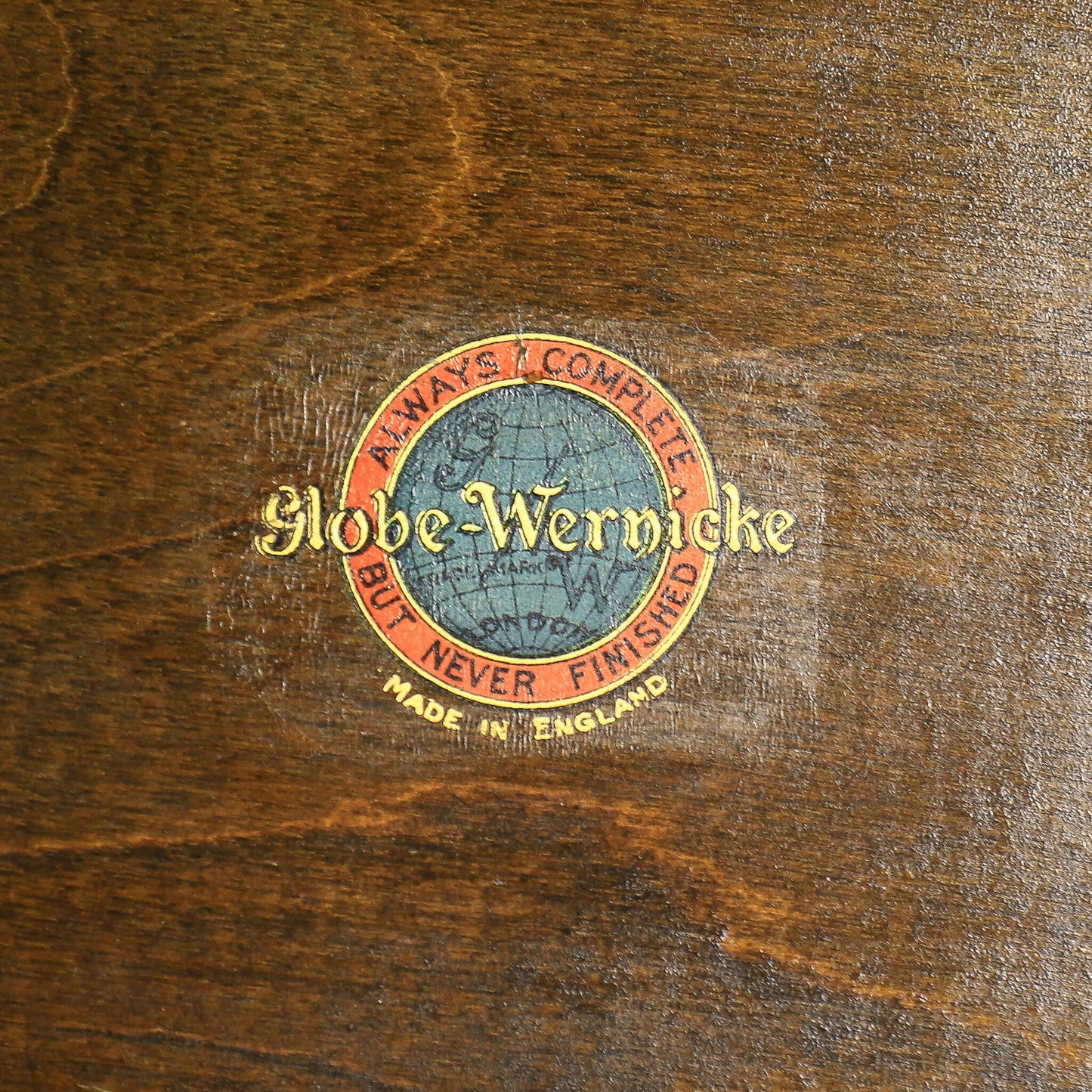 Globe Wernicke Barristers Bookcase in Oak with Diamond Leaded Panes