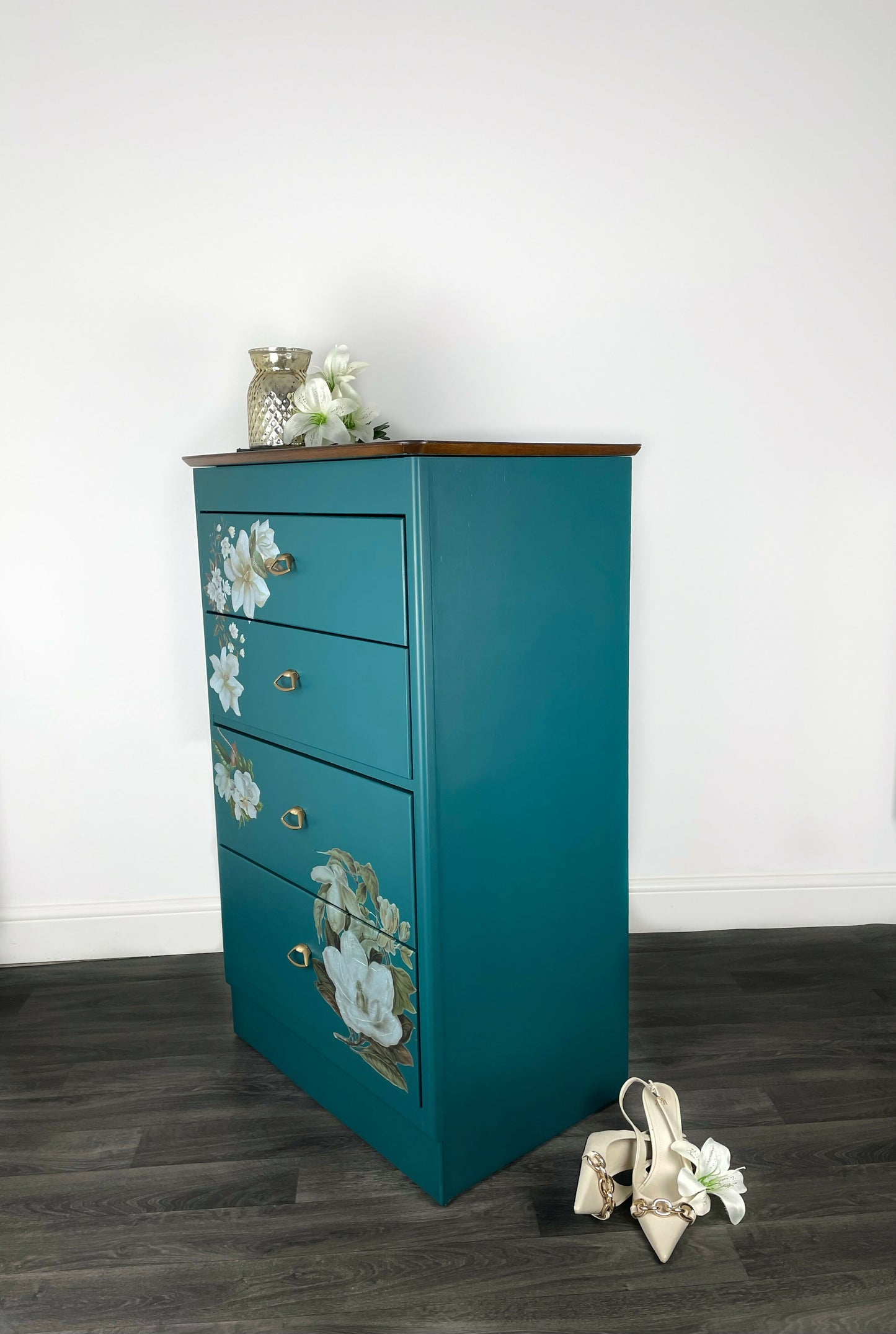 Lebus chest of drawers