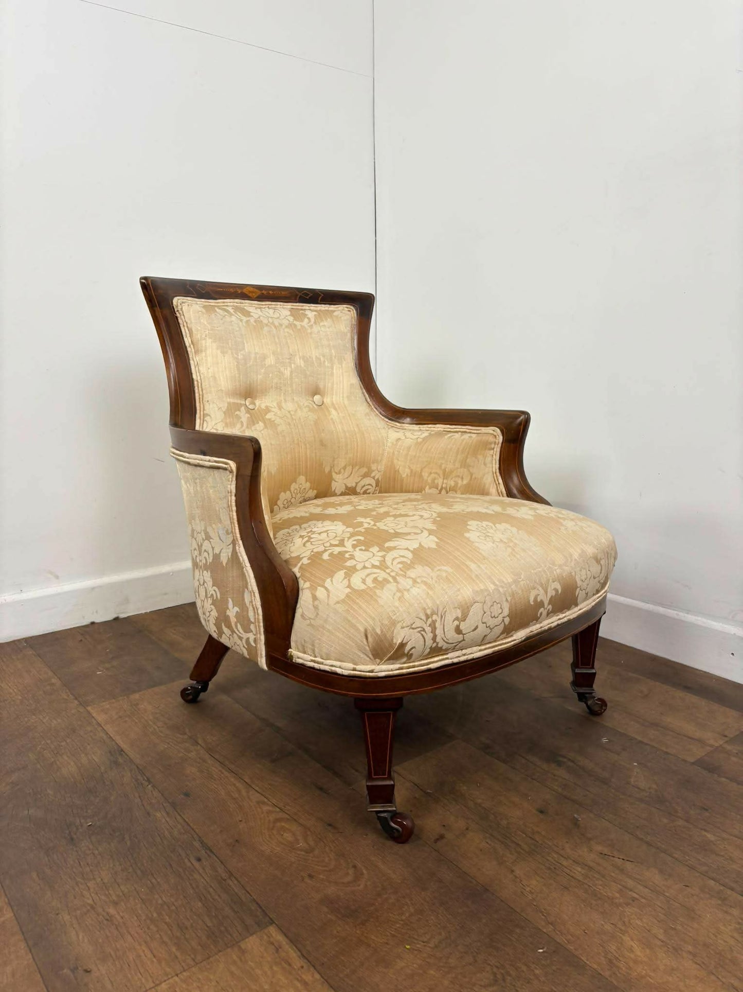 Edwardian Mahogany Inlaid Tub Chair