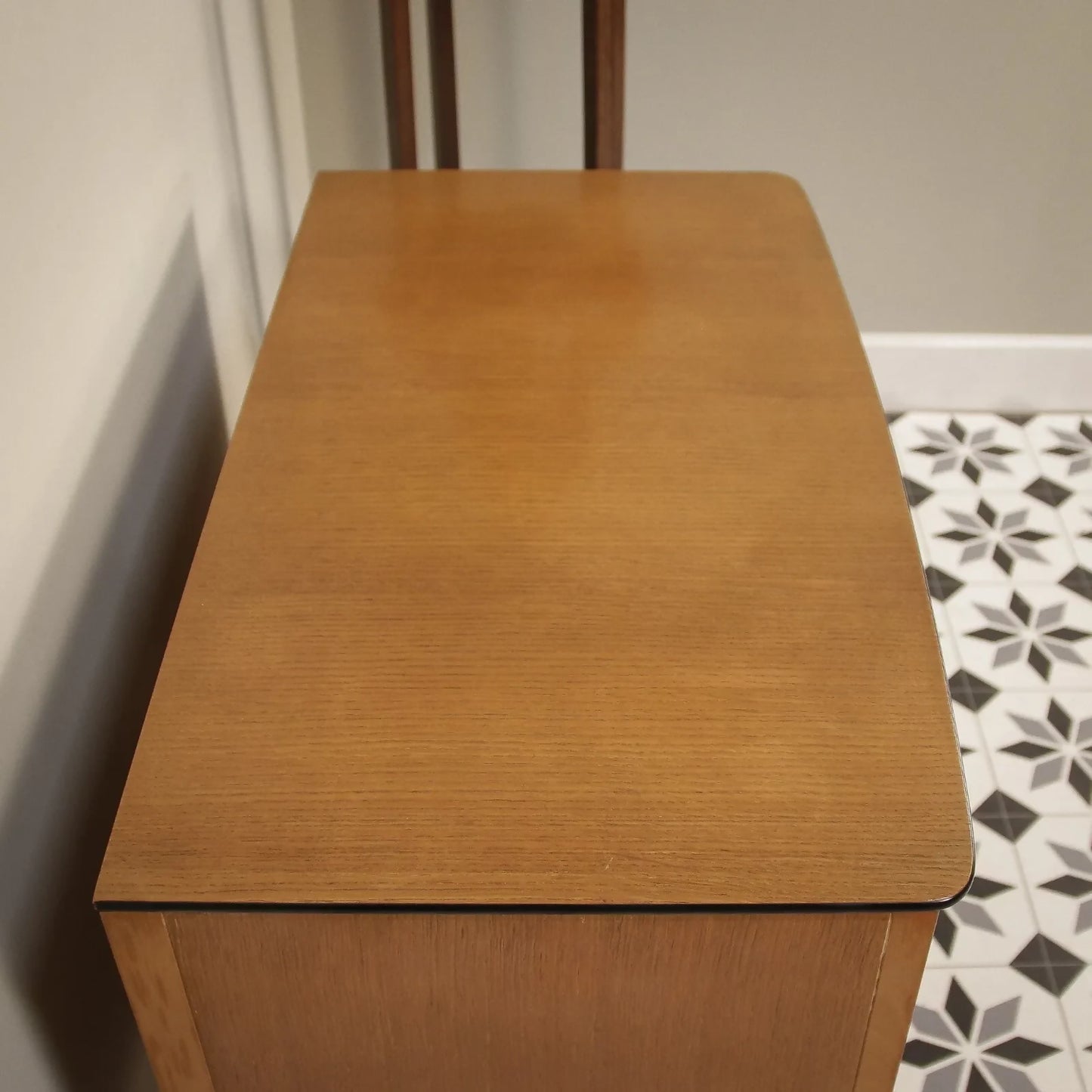 Vintage retro chest of drawers Avalon Yatton Oak faced Mid Century Retro
