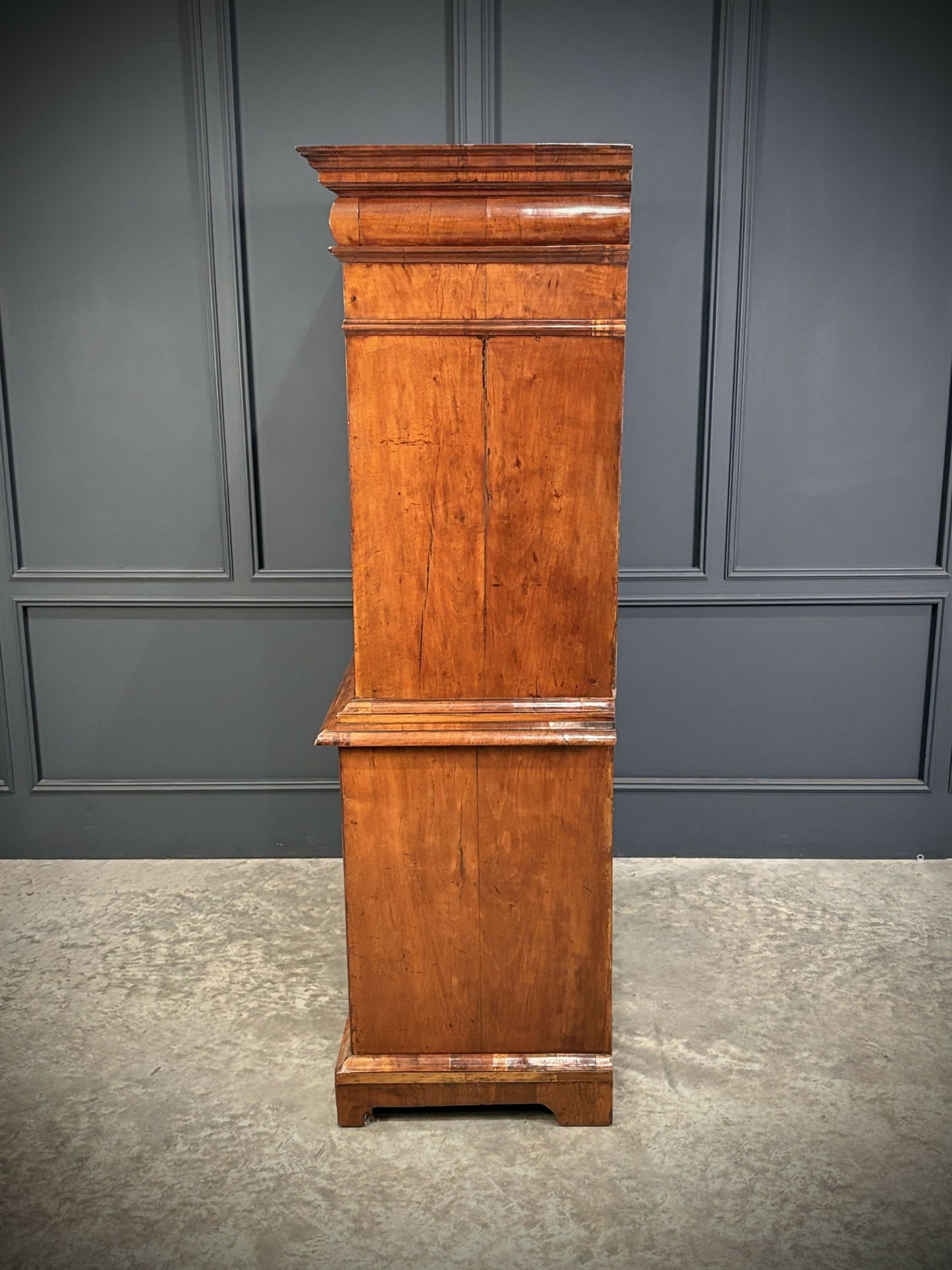 Queen Anne Walnut Secretaire Chest / Escritoire