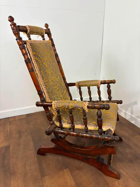 Antique American Style Rocking Chair