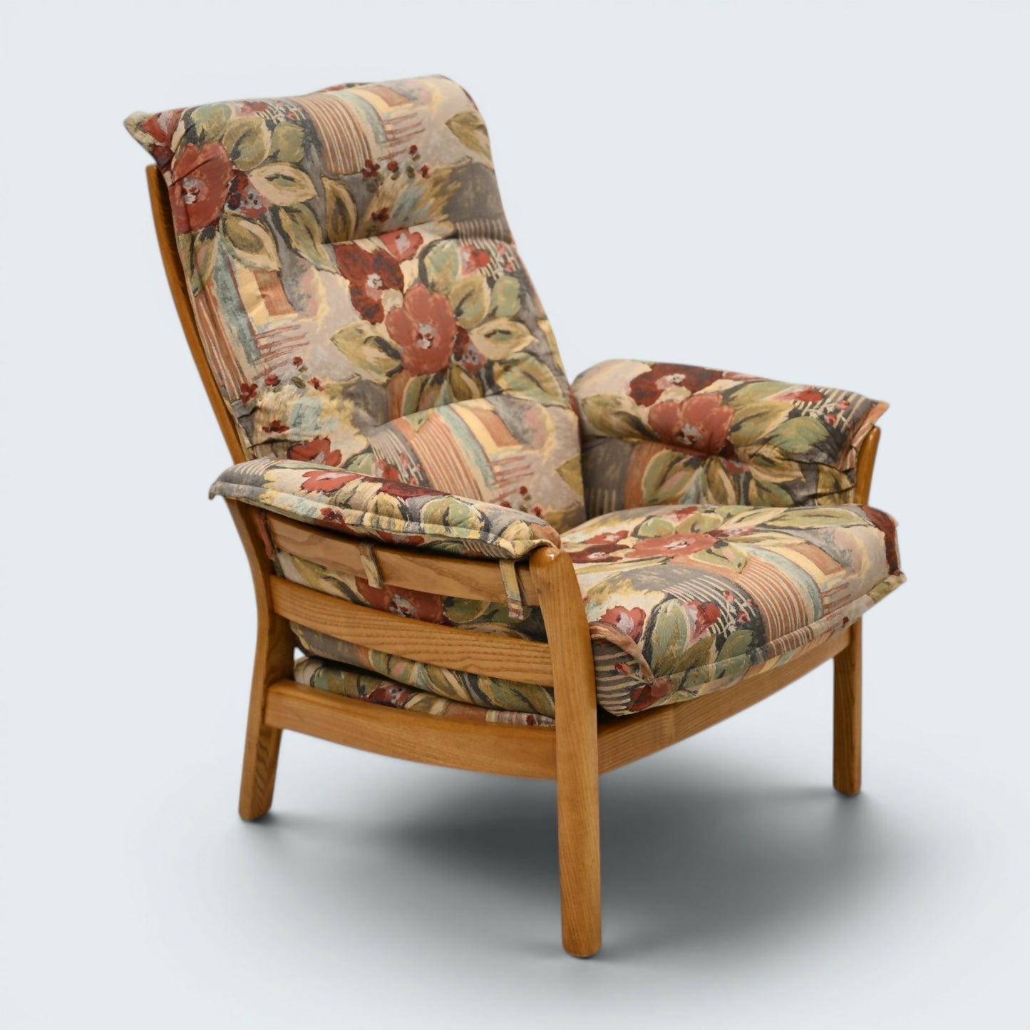 Ercol Saville Easy Chair Armchair Light Blonde Ercol's Upholstery FREE Delivery