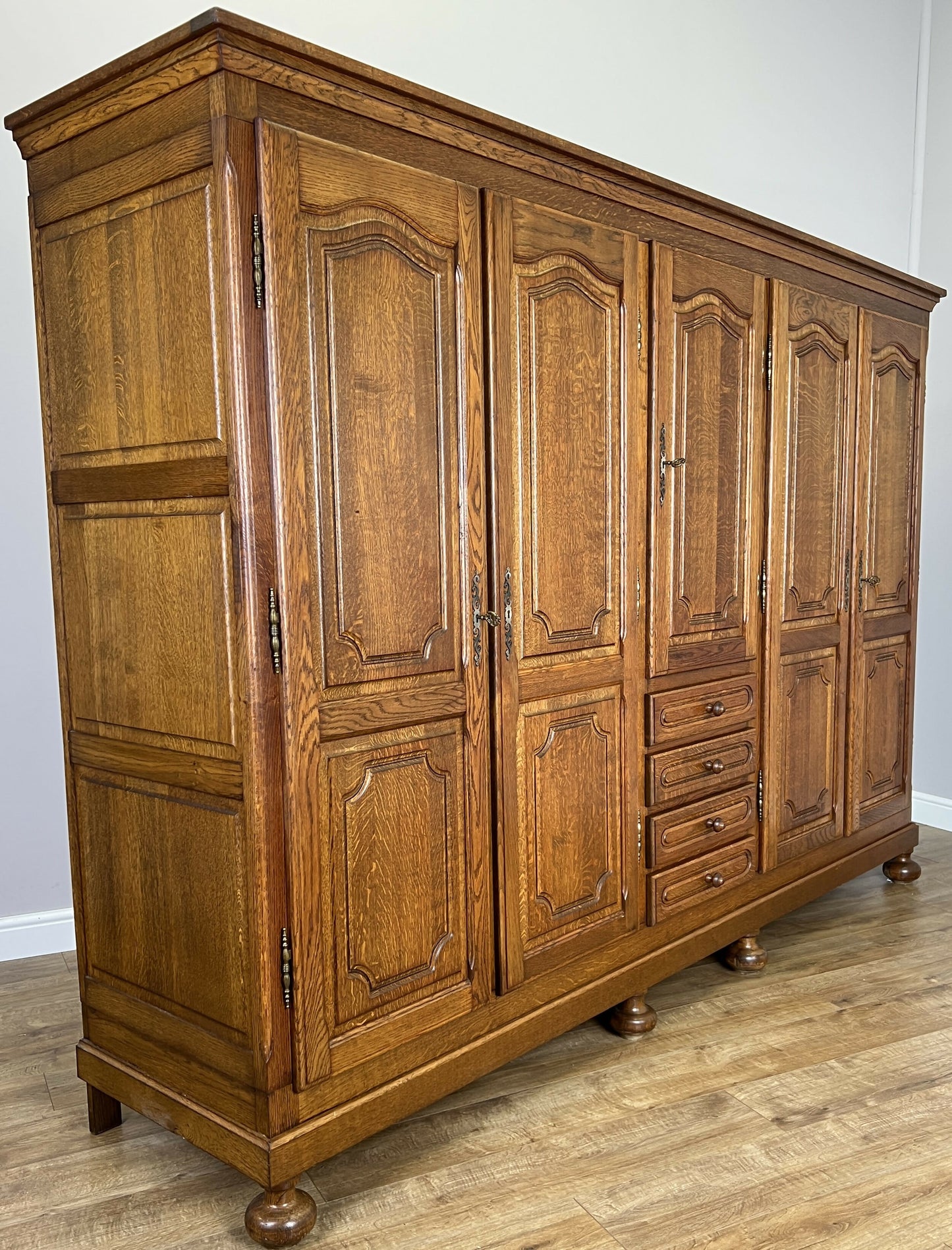 Wardrobe Vintage French Style Five Door Oak Carved Armoire Cabinet LOT 6129