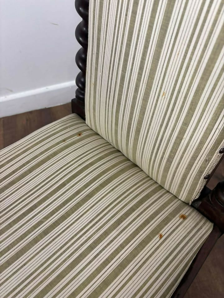 Early Victorian Walnut Upholstered Prayer Chair