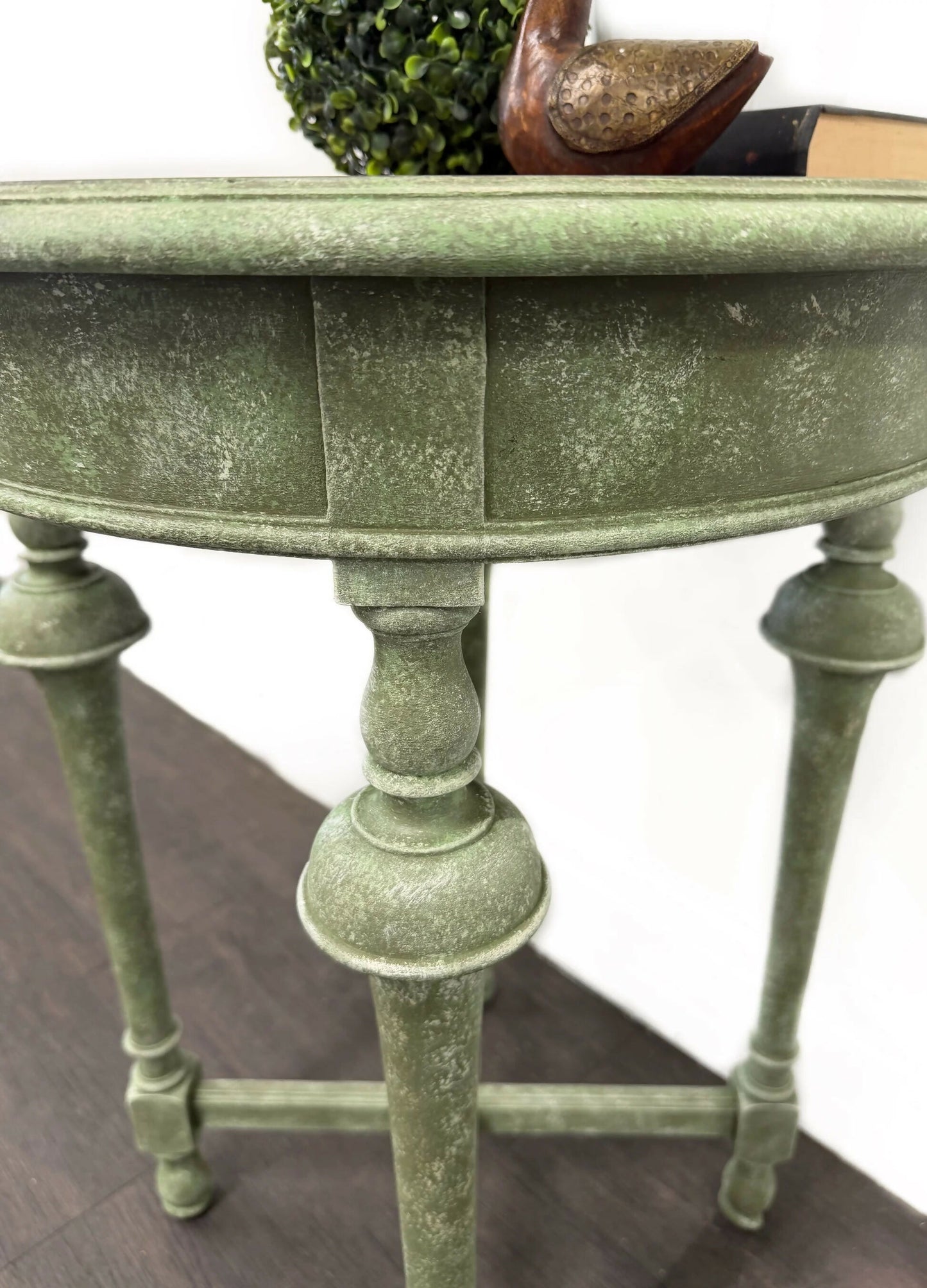 Round Green Stone Effect Occasional Side Table