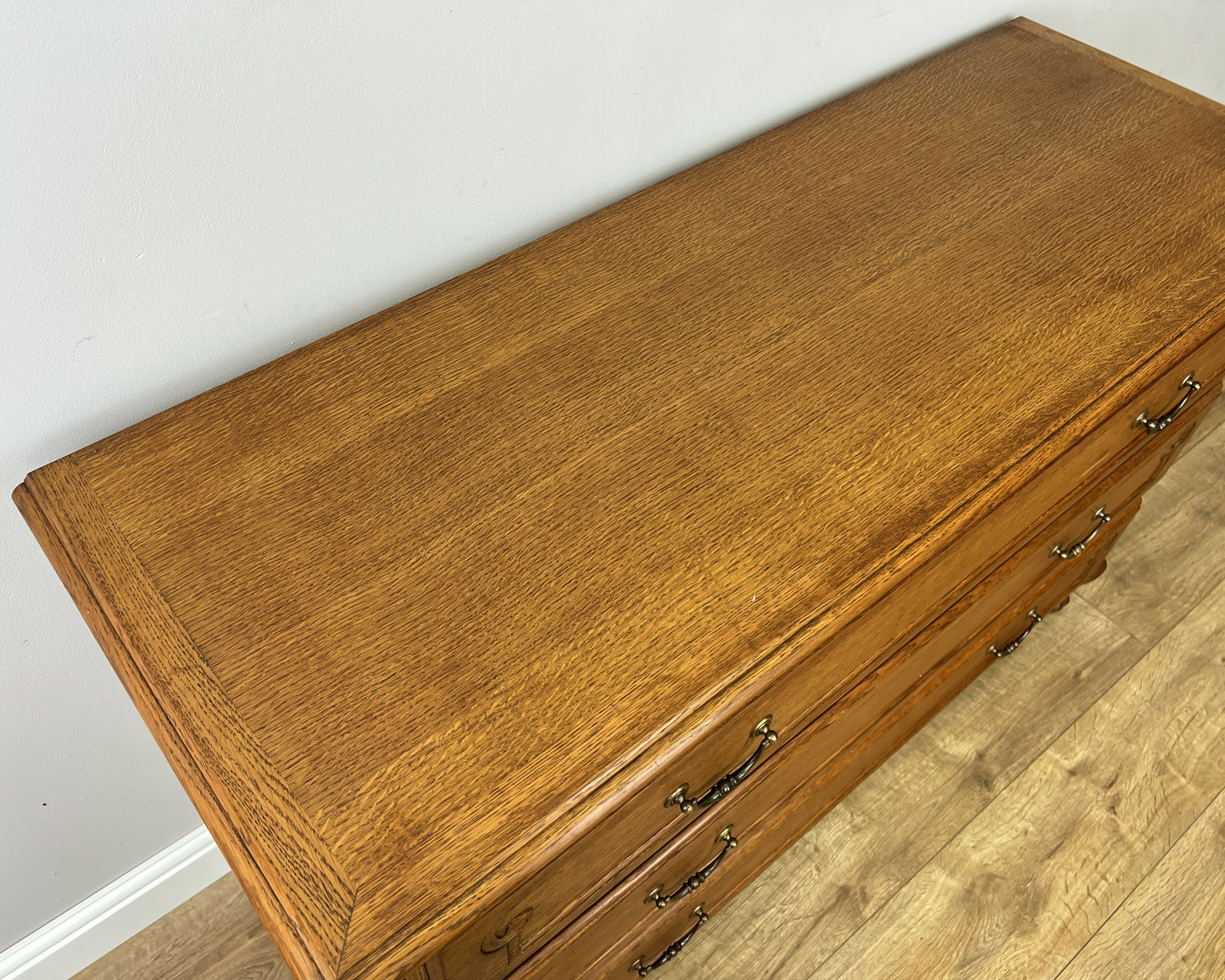 Chest of Drawers Vintage French Louis Oak 3 Drawers Carved Cabinet LOT 6265