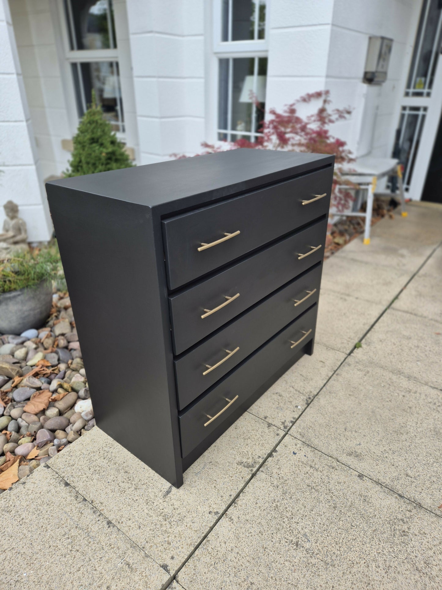Contemporary Chest of drawers
