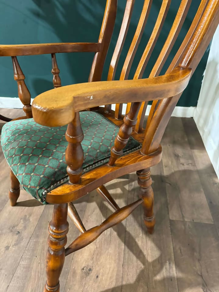 Victorian Style Farmhouse Chairmn