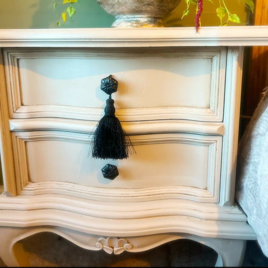 French bedroom headboard and drawers set