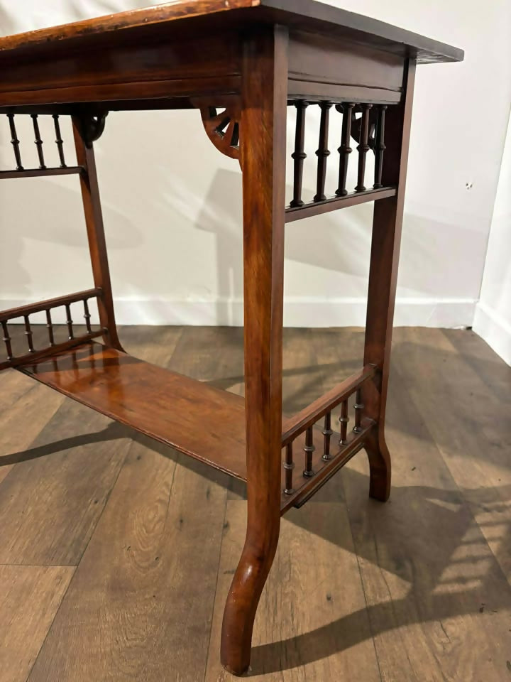 Edwardian Mahogany Centre Table