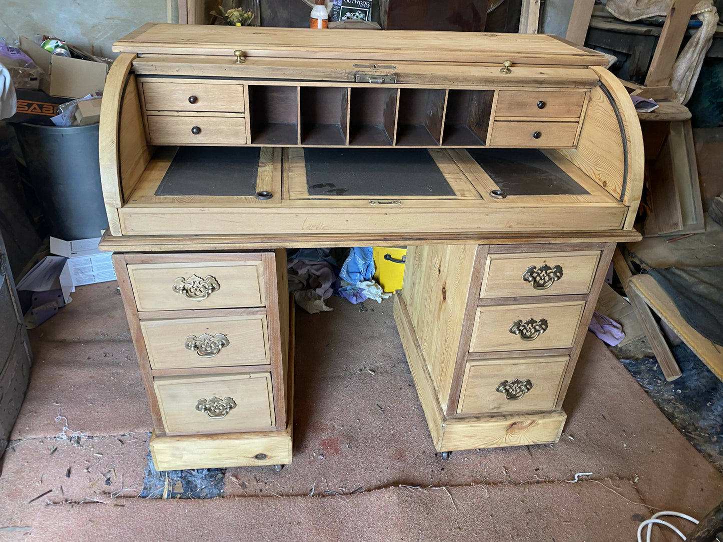 VICTORIAN ROLLTOP DESK