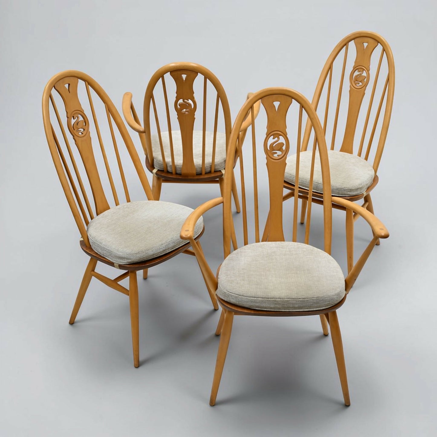 4 Ercol Swan Bow Back Dining Chairs Windsor Bow Light Finish FREE UK Delivery*