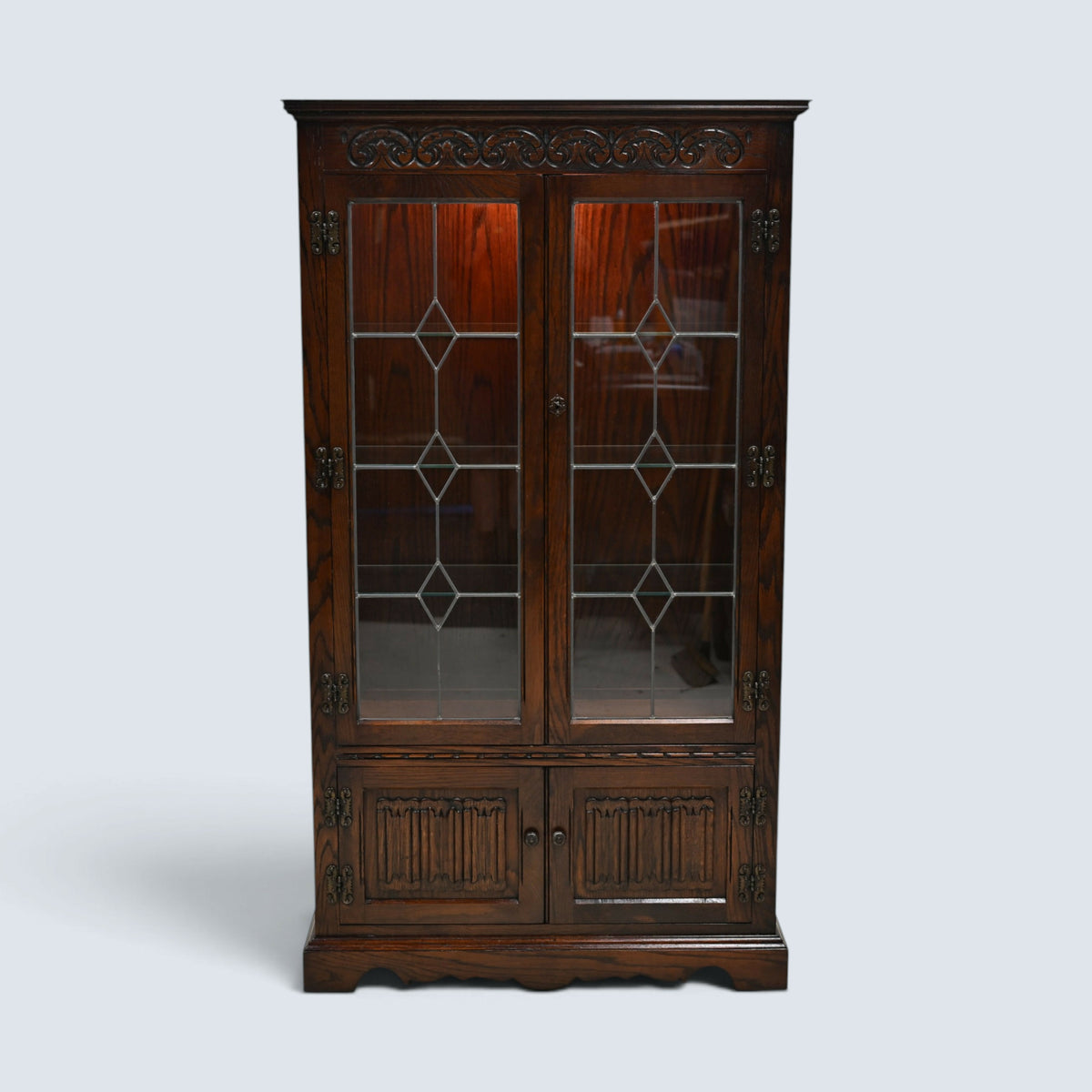 Old Charm Display Cabinet 3 Glass Shelves Tudor Brown #2155 FREE UK Delivery*