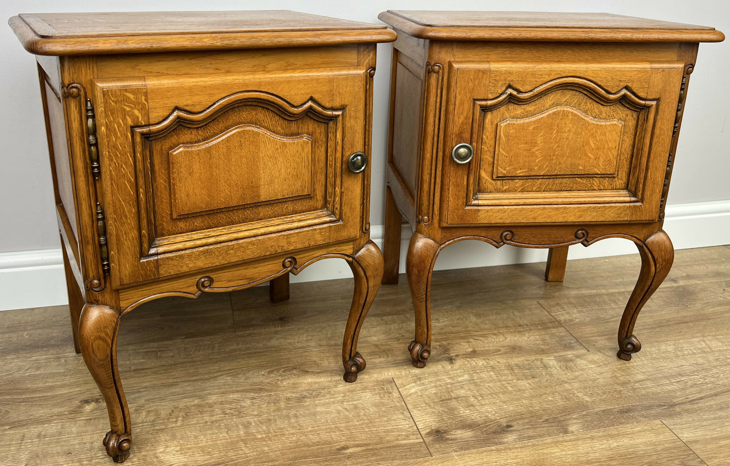Pair of Bedside Tables Vintage French Louis Oak Nightstands Cabinets LOT 6306