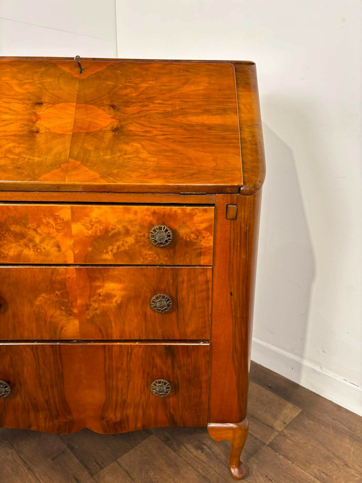 Early 20th Queen Anne Style Figured Walnut Bureau