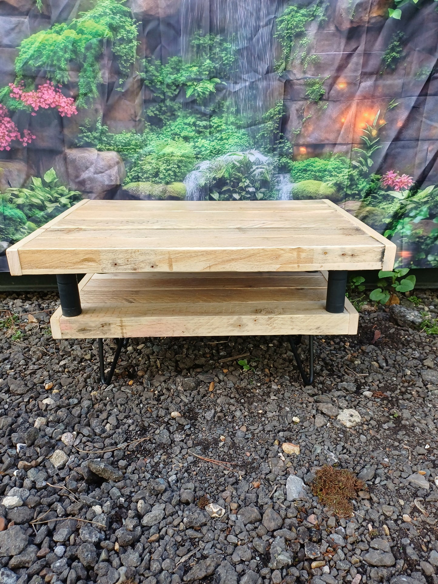 Wooden 2 tier table with hairpin legs