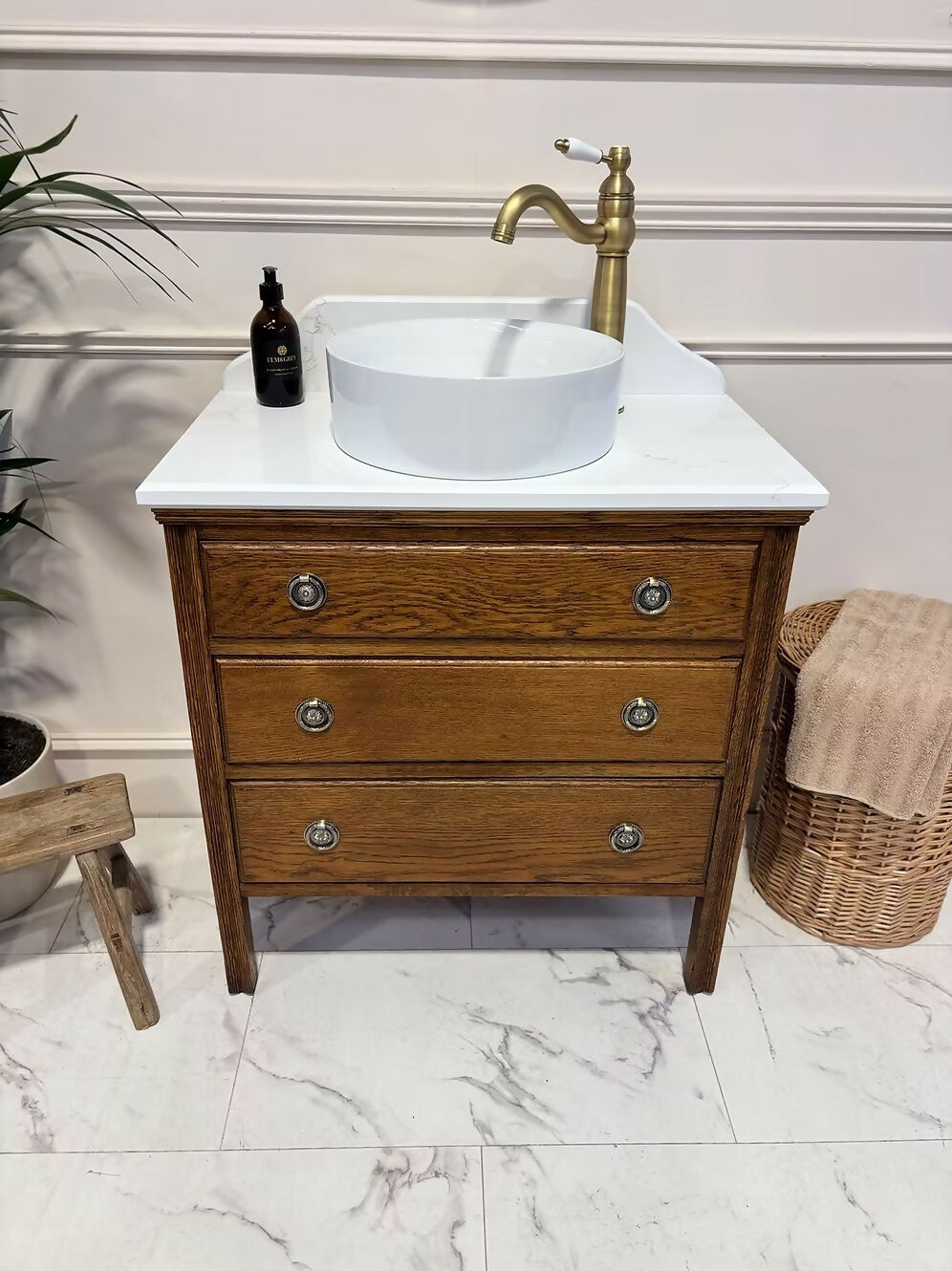 Traditional Bathroom Wooden Vintage Vanity Unit - Alfred The Great