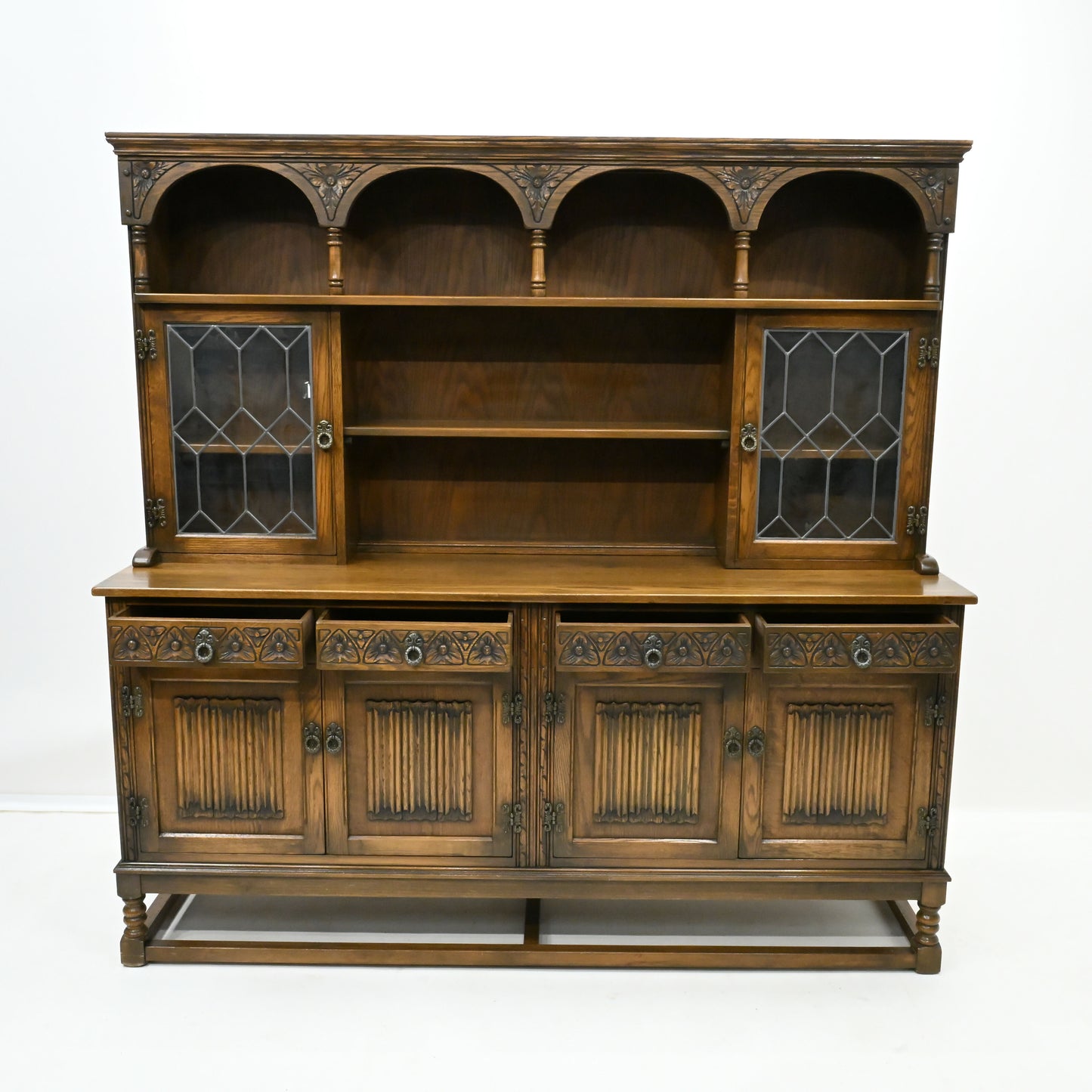 Old Charm Sovereign Dresser Sideboard Base Light Oak Finish FREE UK Delivery*. SBR10024/3101E