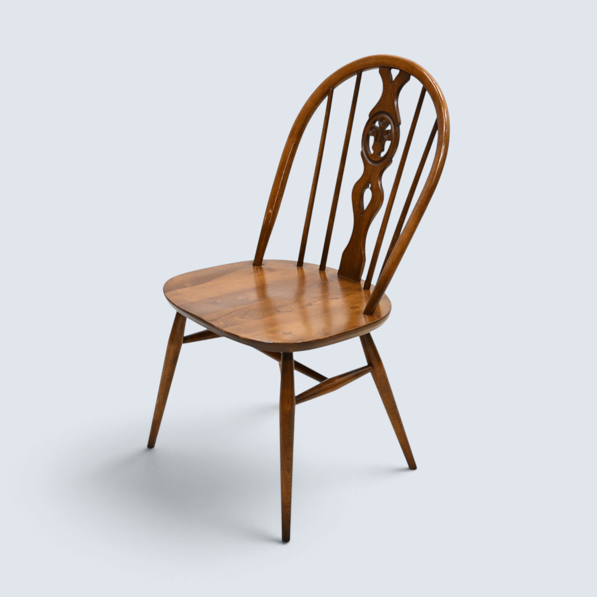 4 Ercol Windsor Fleur-De-Lyes Dining Chairs Golden Dawn Finish FREE UK Delivery*