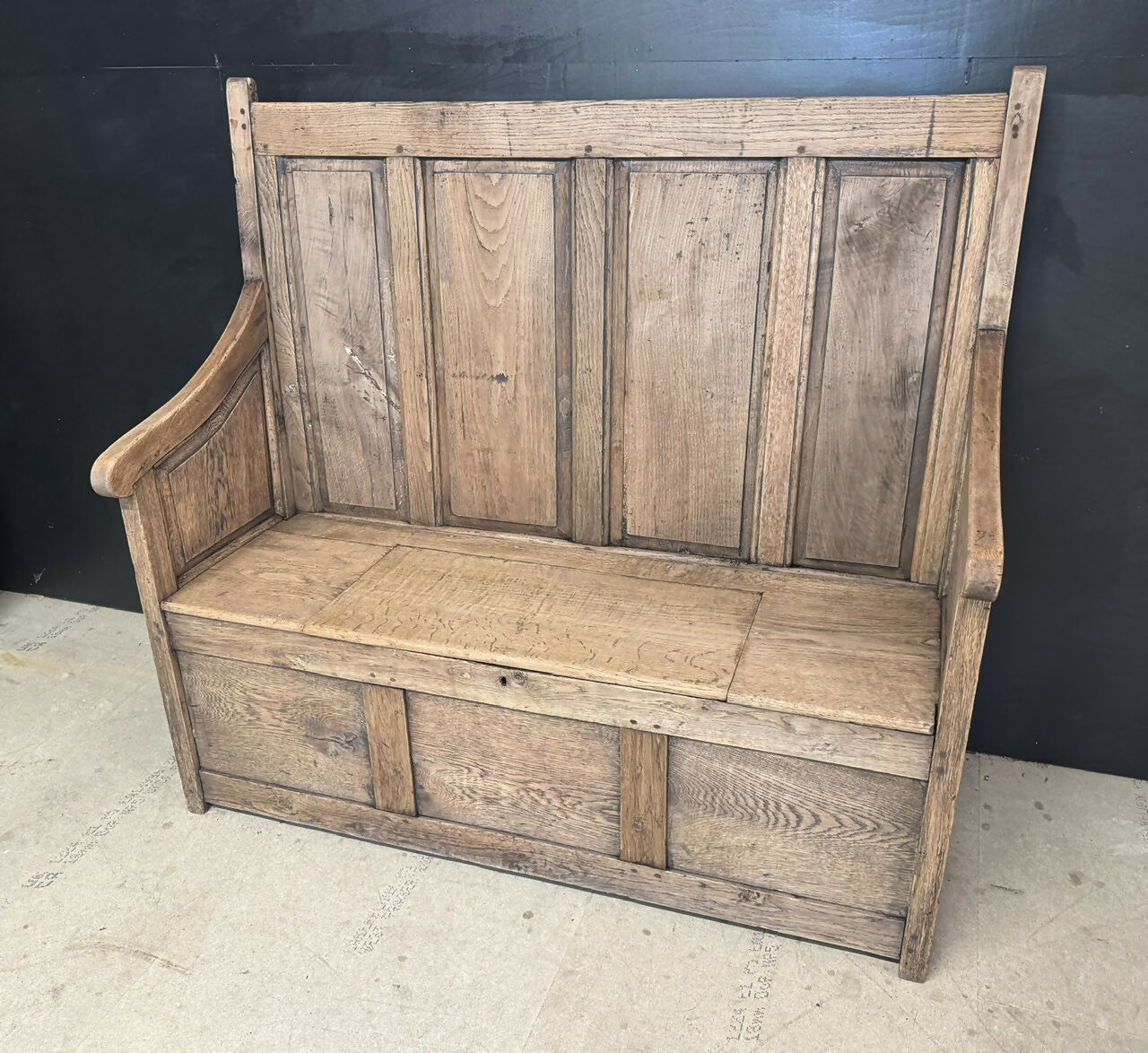 18th Century Oak Bench