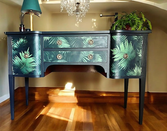 Sideboard - black and green