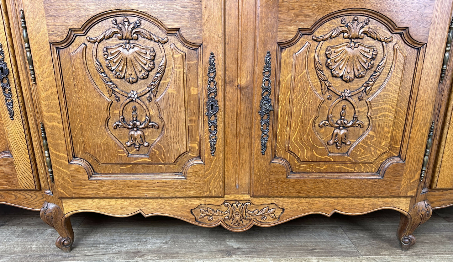 Sideboard Vintage French Louis Style Oak 4 Door Cupboard Carved Cabinet LOT 6361