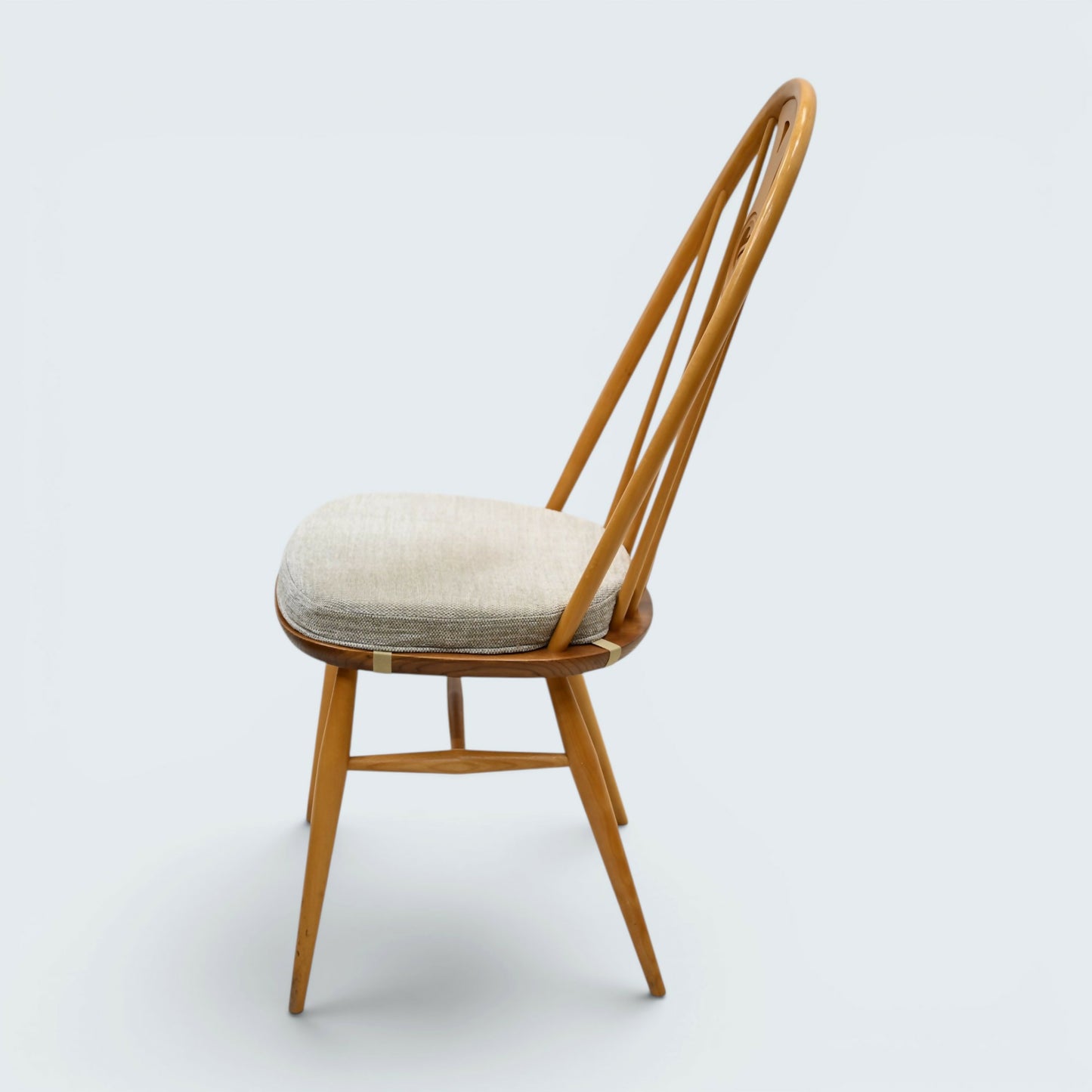 4 Ercol Swan Bow Back Dining Chairs Windsor Bow Light Finish FREE UK Delivery*
