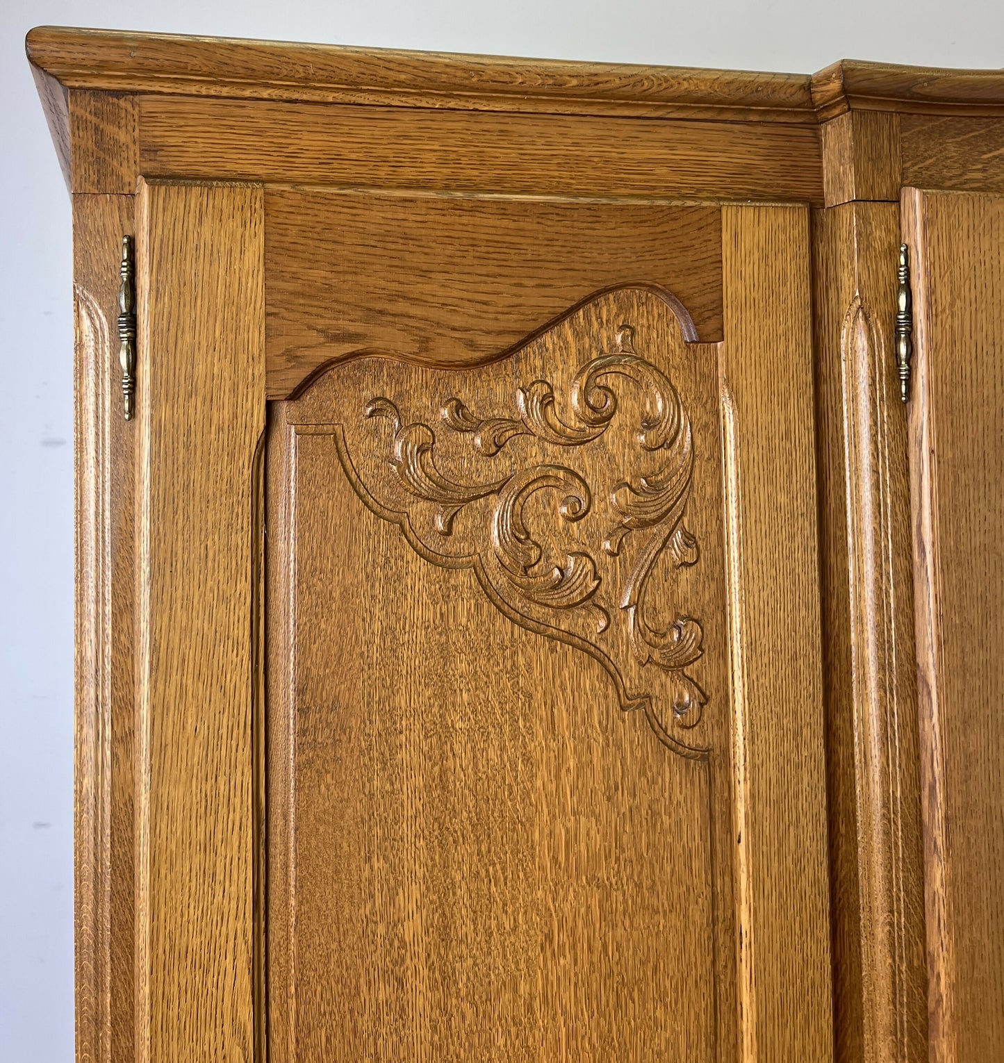 Wardrobe Vintage French Louis XVI Style Oak Four Door Carved Armoire LOT 6455