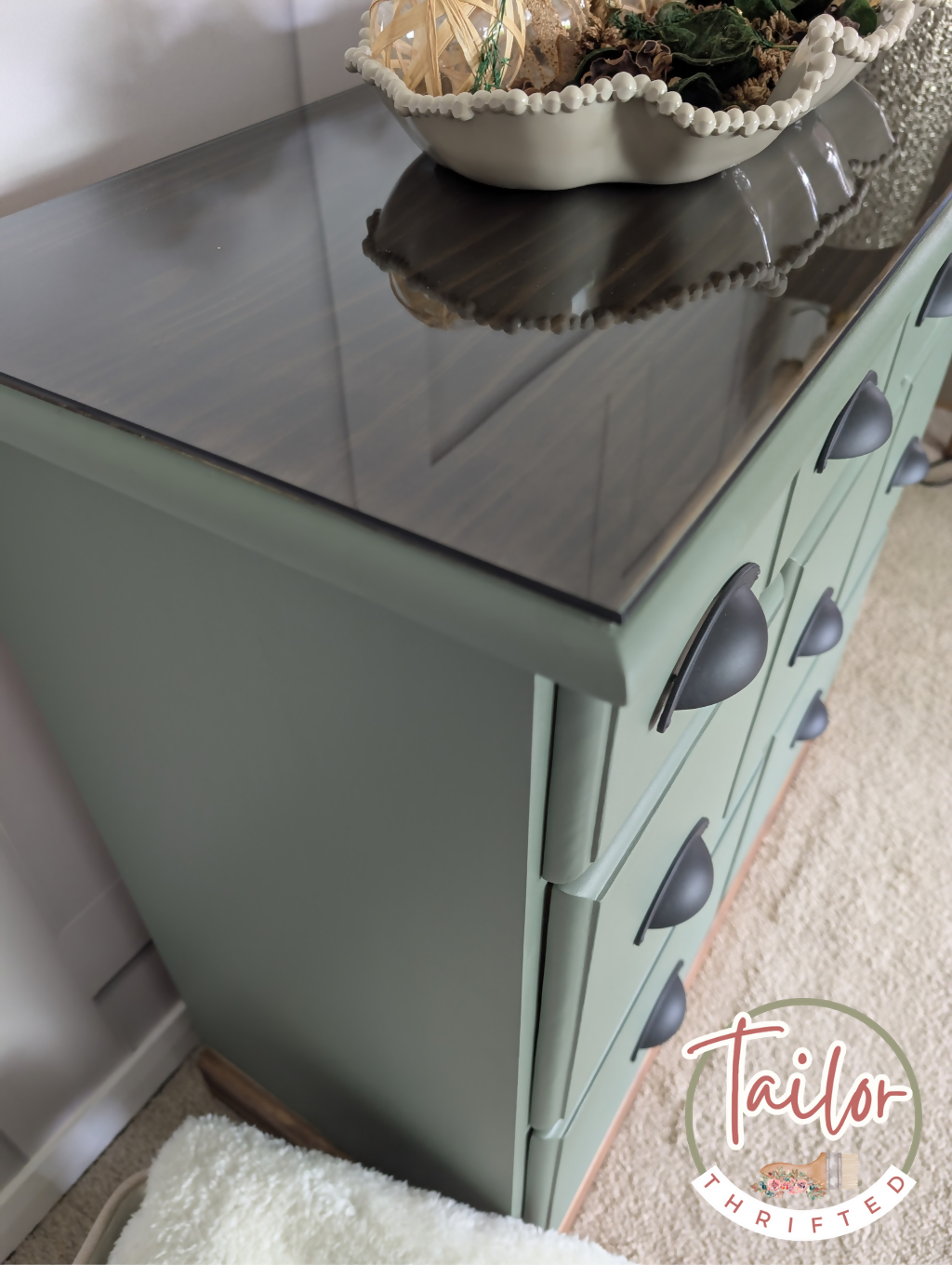 9-drawer Captain's Chest / Chest of Drawers