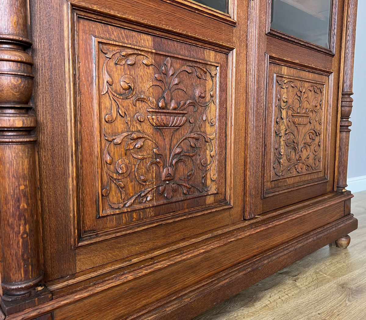 Bookcase Antique French Style Glazed Display Oak Cabinet Sideboard LOT 6513