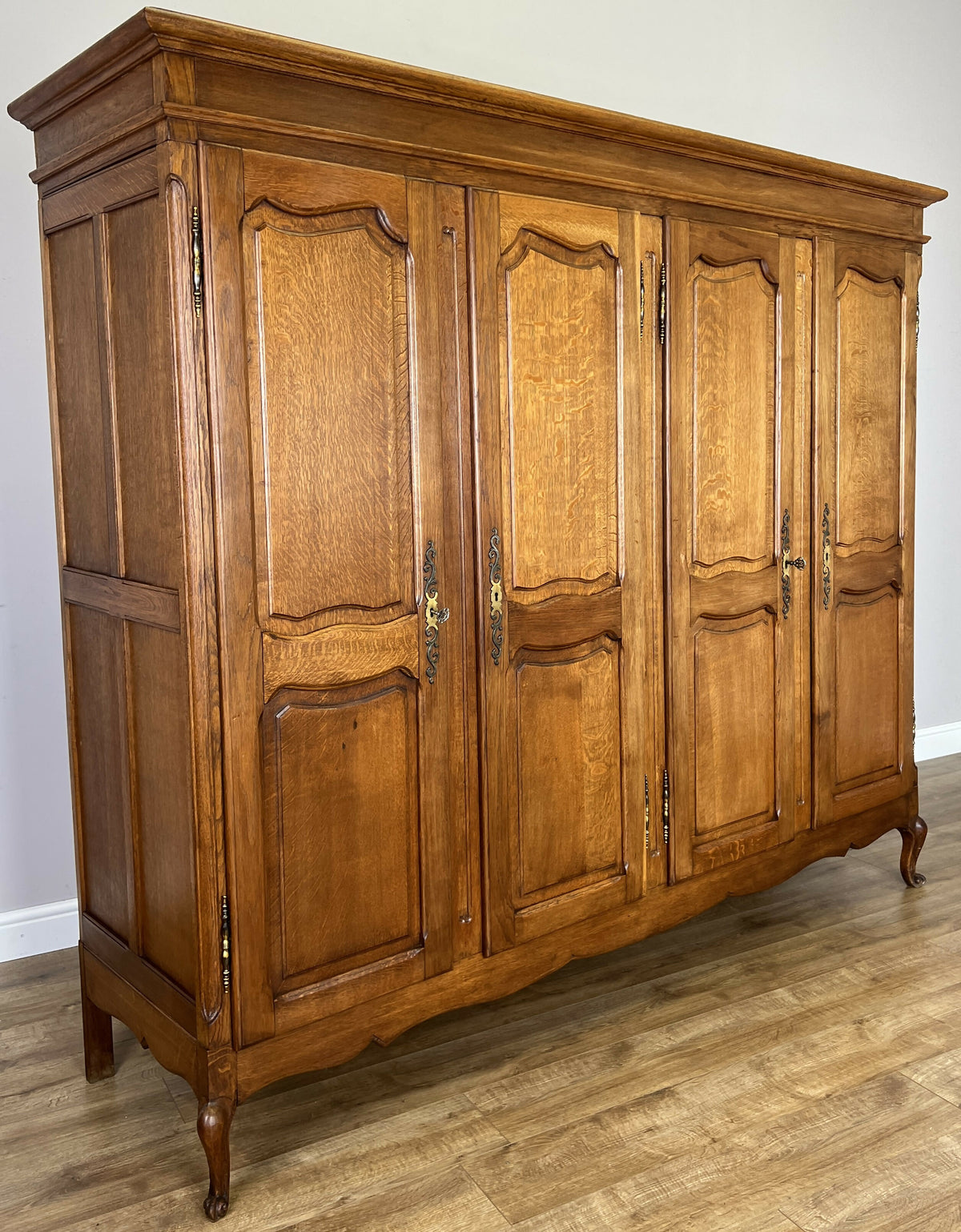 Wardrobe Vintage French Louis XVI Style Oak Four Door Carved Armoire LOT 6506