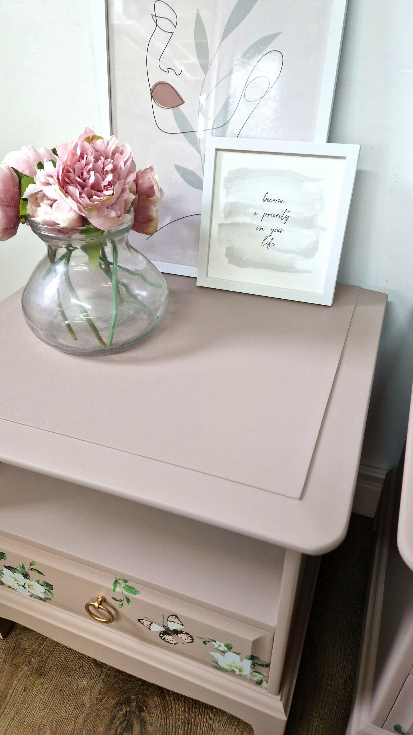 Stag pink trellis flowers bedside cabinets in pink