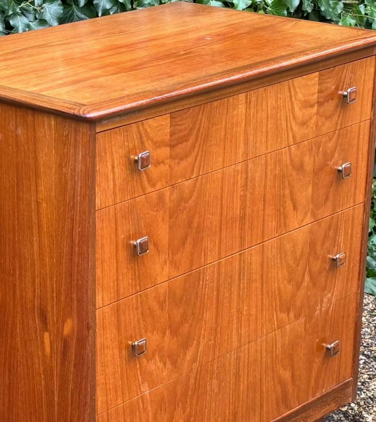 Vintage 1960's Homeworthy Teak Chest Of Drawers