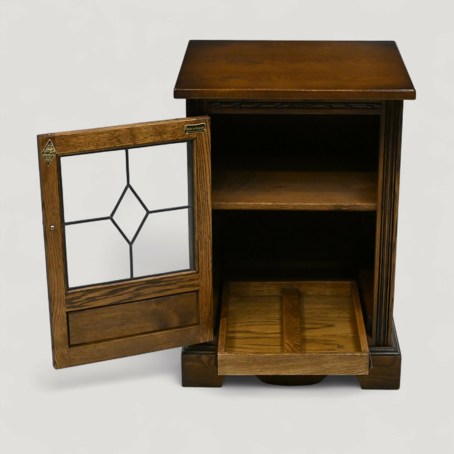 Old Charm Hi Fi Cabinet 1 Adjustable Shelf Light Oak FREE UK Delivery*. SBR10956/1809E