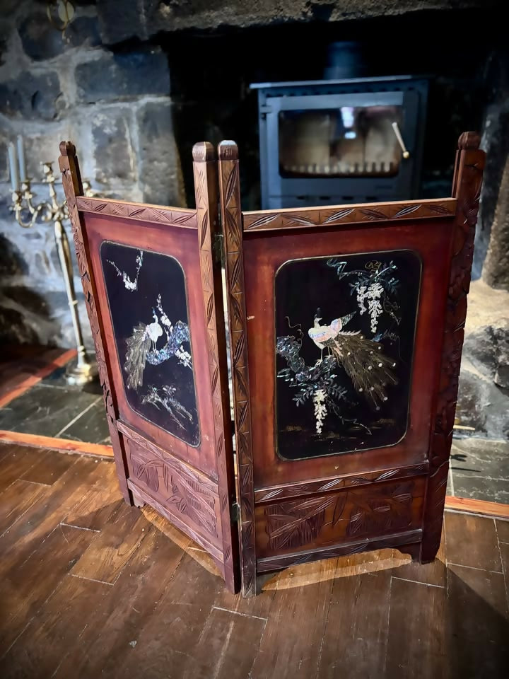 Eastern/Oriental Folding Peacock Fire Screen / Decorative Table Screen Carved Wood & Mother Of Pearl Style Inlay