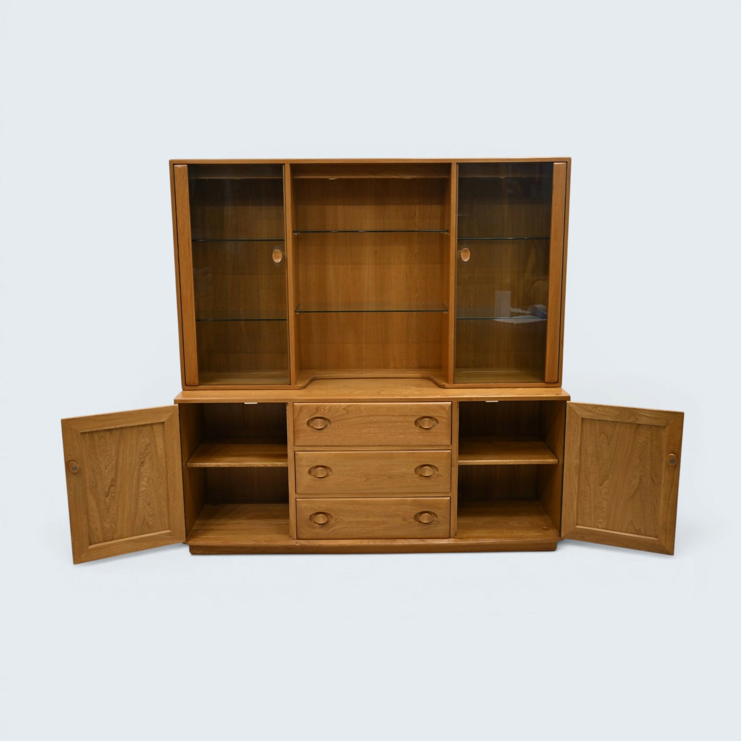 Ercol Windsor Sideboard Display Cabinet Top Light Finish VGC FREE UK Delivery*