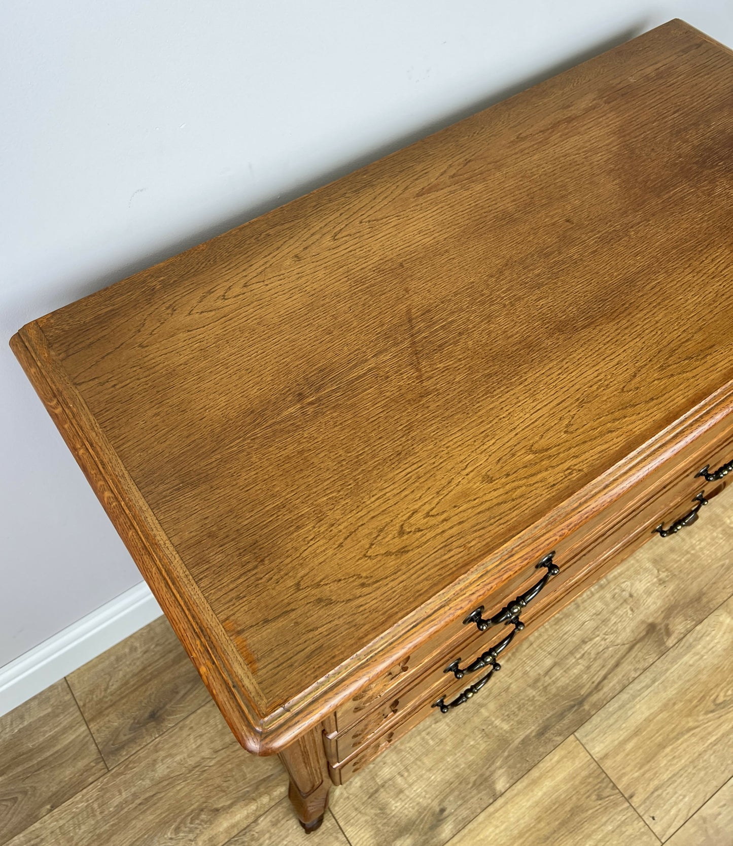 Chest of Drawers Vintage French Louis Oak 3 Drawers Carved Cabinet LOT 6250