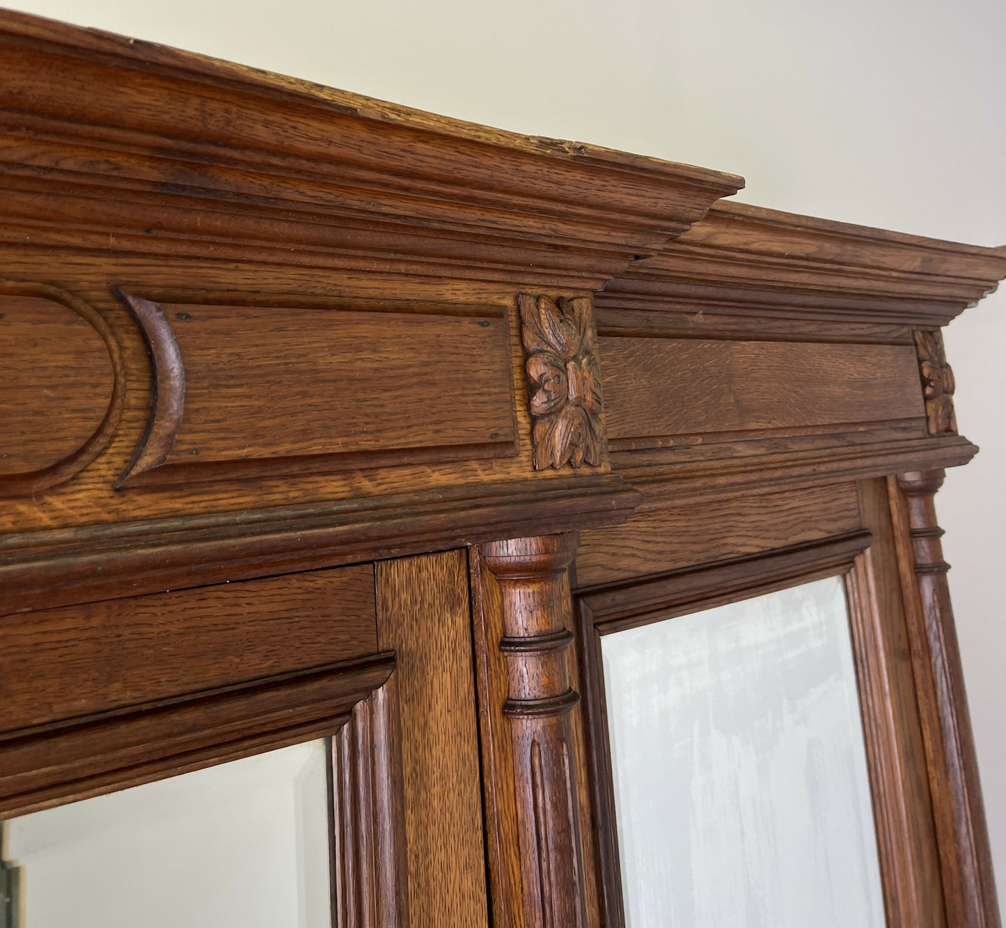 Wardrobe Antique French Style Oak Three Door Carved Mirrored Armoire LOT 6231