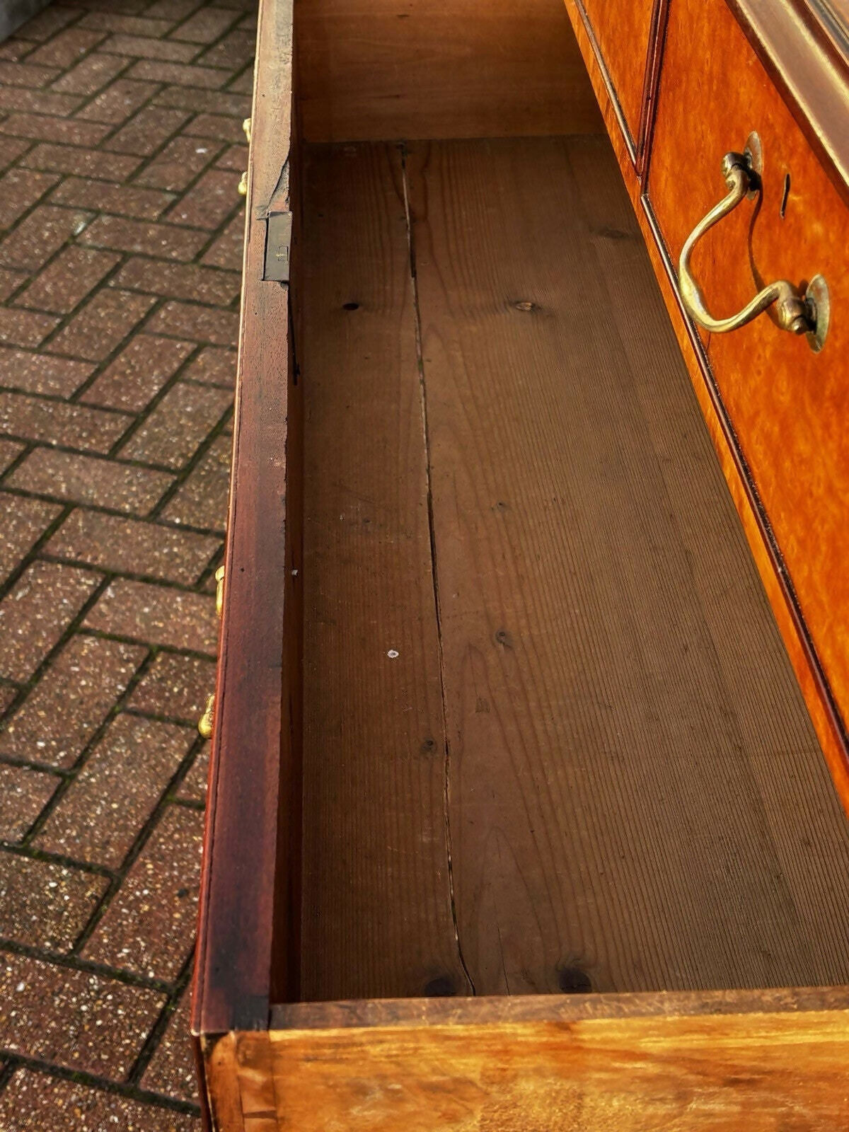Georgian Walnut Vintage Chest Of Drawers.